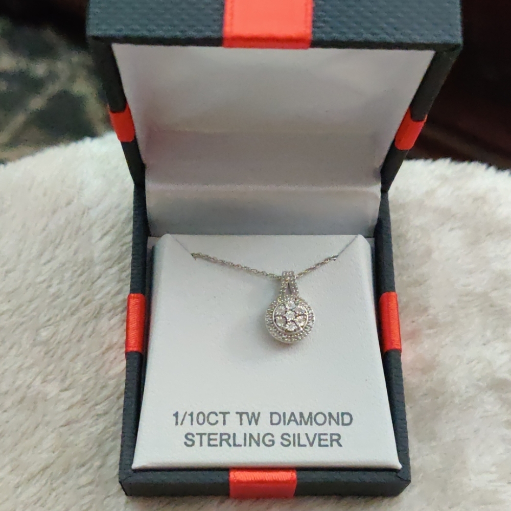 1/100CT Diamond sterling silver chain